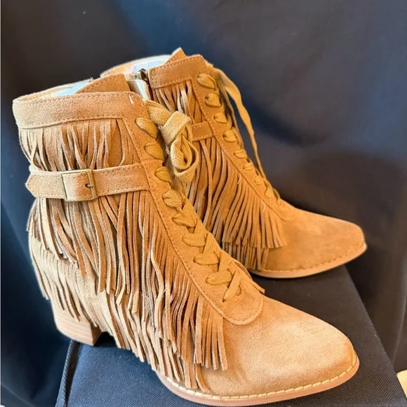 Joyfolie Camel Fringe Heeled Boots - Picture 3 of 6